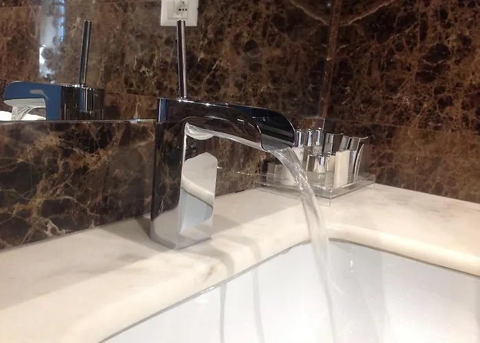 Le Di Andrea - Roof Rom